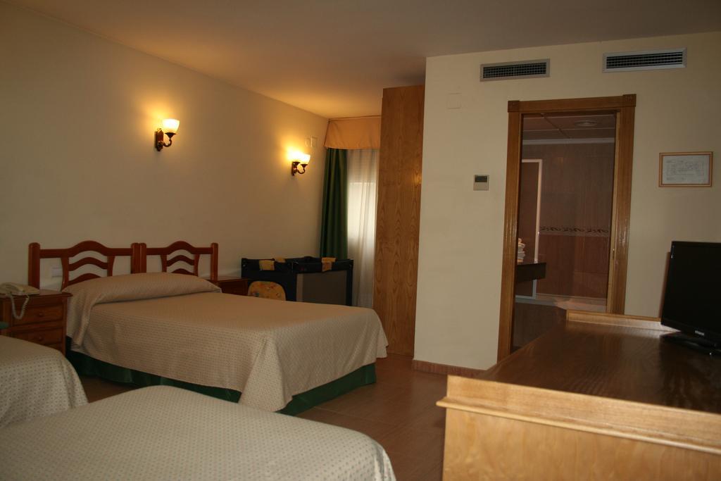 Hotel Austria 76 Sagunto Buitenkant foto